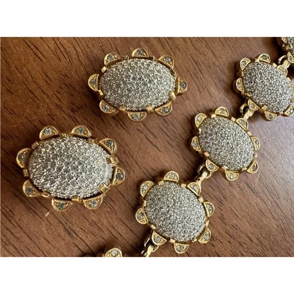 Nettie Rosenstein Gold Tone  Rhinestone Bracelet & Earrings Vintage Glam Signed - Picture 4 of 15